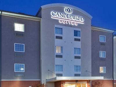 Candlewood By Ihg